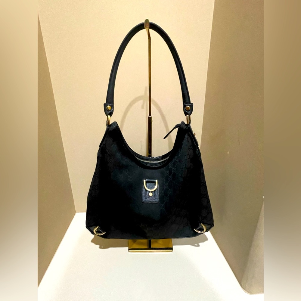 Gucci GG Canvas Abbey D-Ring in Black
